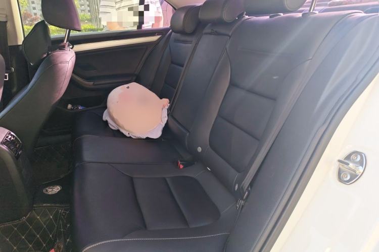 Used Volkswagen Sagitar 2018 280TSI DSG Comfort Model Left Rear Seat