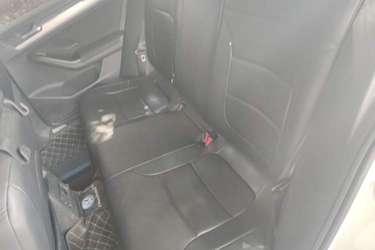 Used Volkswagen Sagitar 2018 1.6L Automatic Fashion Model Left Rear Seat