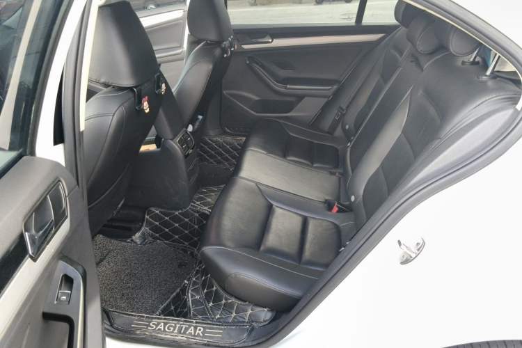 Used Volkswagen Sagitar 2018 280TSI DSG Ignite Edition Left Rear Seat