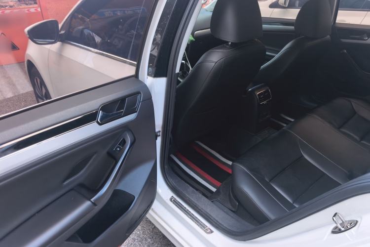 Used Volkswagen Sagitar 2018 1.6L Automatic Comfort Model Left Rear Seat