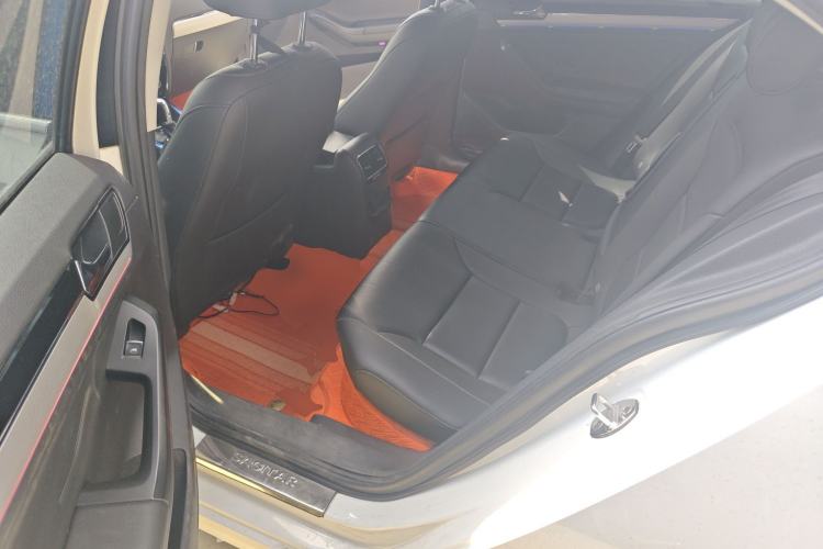 Used Volkswagen Sagitar 2018 1.6L Automatic Comfort Model Left Rear Seat