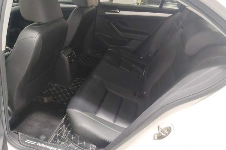 Used Volkswagen Sagitar 2018 1.6L Automatic Comfort Model Left Rear Seat
