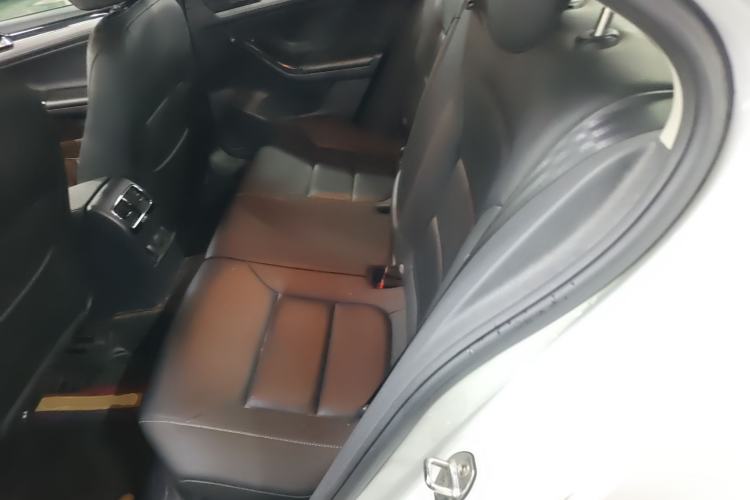 Used Volkswagen Sagitar 2018 180TSI DSG Prestige Edition Left Rear Seat