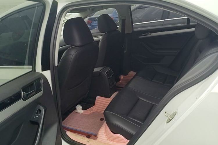 Used Volkswagen Sagitar 2018 1.6L Manual Comfort Model Left Rear Seat