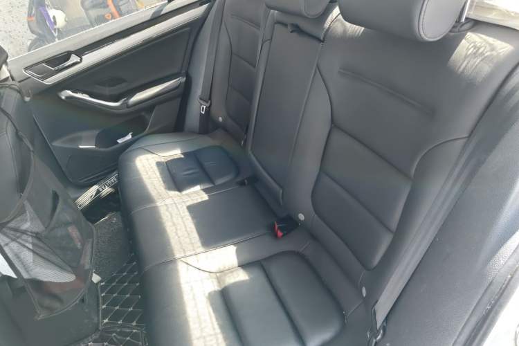 Used Volkswagen Sagitar 2018 1.6L Automatic Comfort Model Left Rear Seat