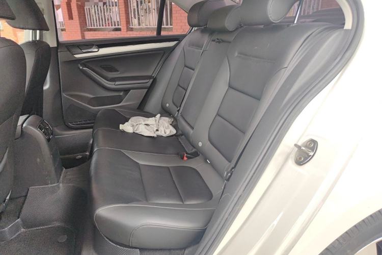 Used Volkswagen Sagitar 2018 1.6L Automatic Comfort Model Left Rear Seat