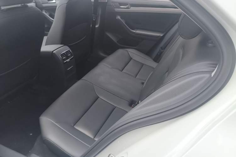 Used Volkswagen Sagitar 2018 280TSI DSG Ignite Edition Left Rear Seat