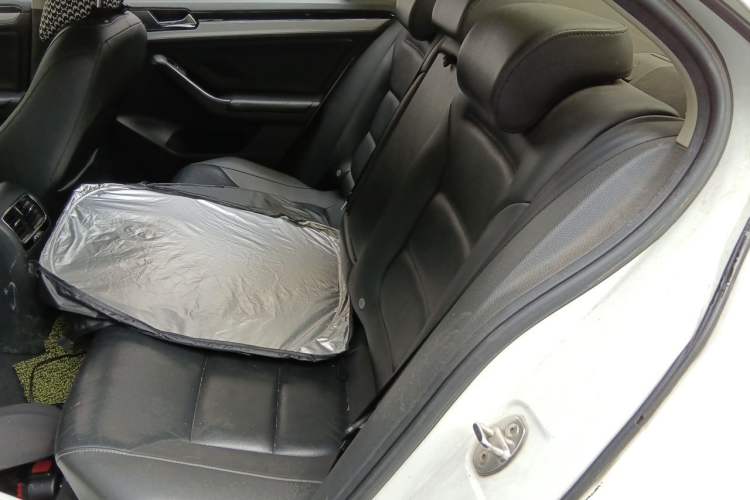 Used Volkswagen Sagitar 2018 1.6L Automatic Comfort Model Left Rear Seat