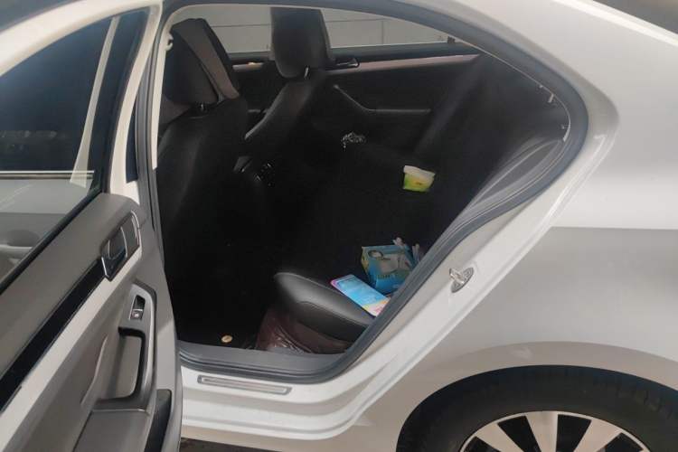 Used Volkswagen Sagitar 2018 180TSI DSG Prestige Edition Left Rear Seat