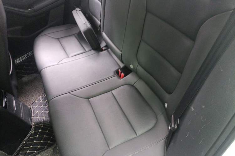 Used Volkswagen Sagitar 2018 280TSI DSG Ignite Edition Left Rear Seat