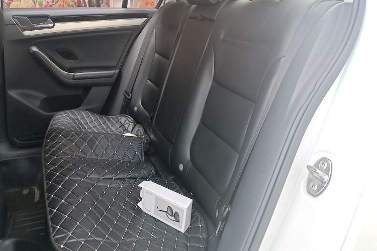 Used Volkswagen Sagitar 2018 280TSI DSG Comfort Model Left Rear Seat