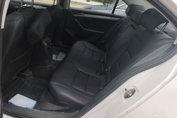 Used Volkswagen Sagitar 2018 280TSI DSG Ignite Edition Left Rear Seat