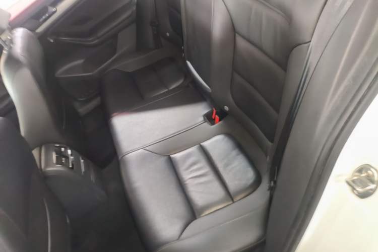 Used Volkswagen Sagitar 2018 1.6L Automatic Comfort Model Left Rear Seat