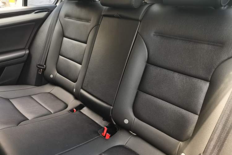 Used Volkswagen Sagitar 2018 280TSI DSG Ignite Edition Left Rear Seat