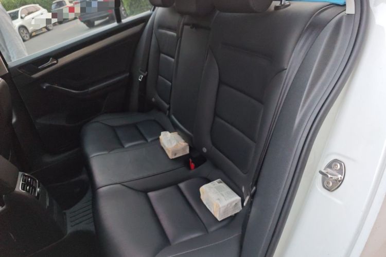 Used Volkswagen Sagitar 2018 1.6L Automatic Comfort Model Left Rear Seat