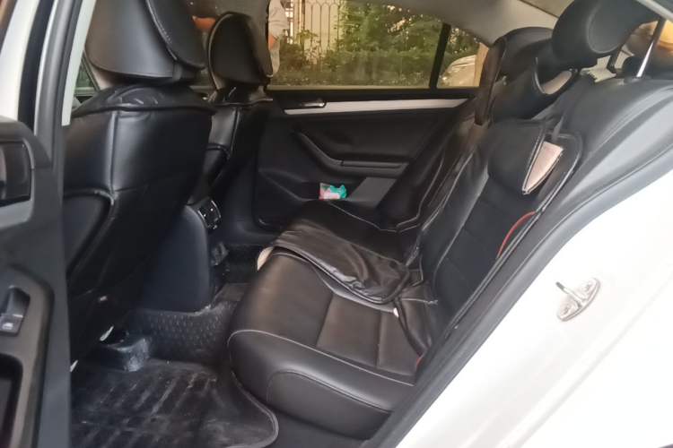 Used Volkswagen Sagitar 2018 1.6L Automatic Comfort Model Left Rear Seat
