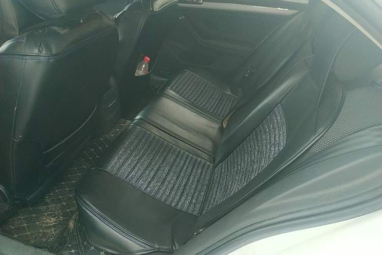 Used Volkswagen Sagitar 2018 1.6L Automatic Fashion Model Left Rear Seat