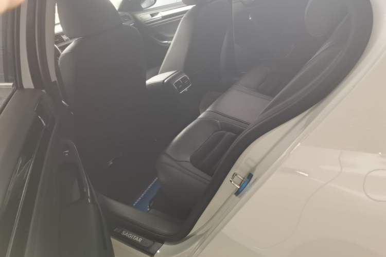 Used Volkswagen Sagitar 2018 280TSI DSG Luxury Model Left Rear Seat
