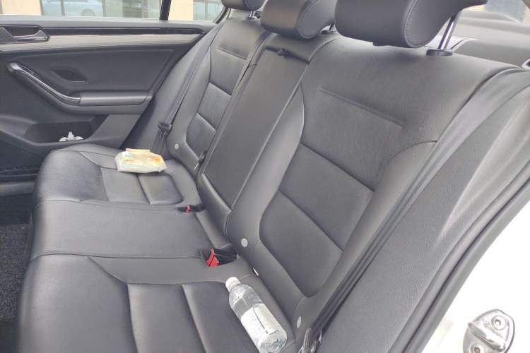 Used Volkswagen Sagitar 2018 1.6L Automatic Comfort Model Left Rear Seat