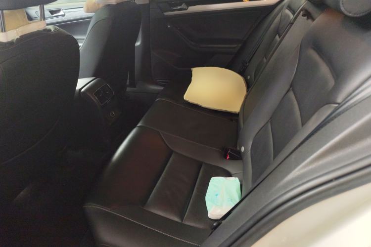 Used Volkswagen Sagitar 2018 280TSI DSG Ignite Edition Left Rear Seat