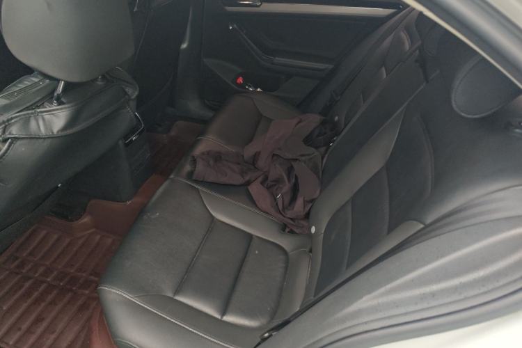 Used Volkswagen Sagitar 2018 1.6L Manual Comfort Model Left Rear Seat