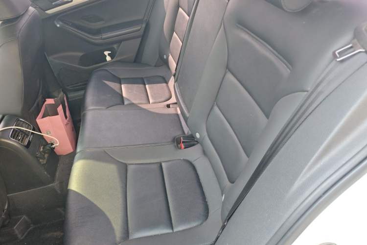 Used Volkswagen Sagitar 2018 180TSI DSG Prestige Edition Left Rear Seat