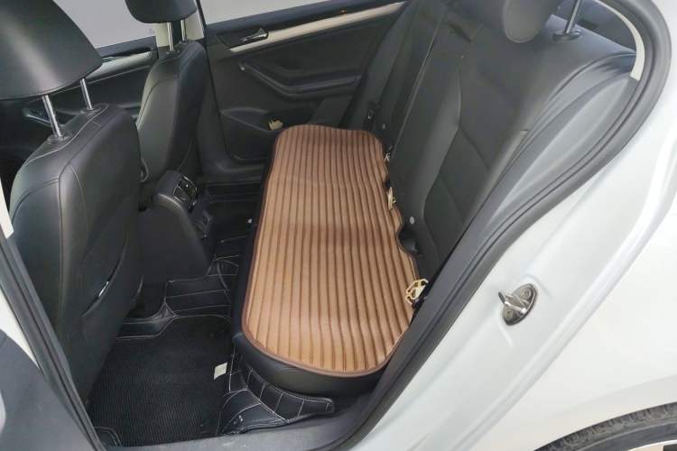 Used Volkswagen Sagitar 2018 280TSI DSG Comfort Model Left Rear Seat