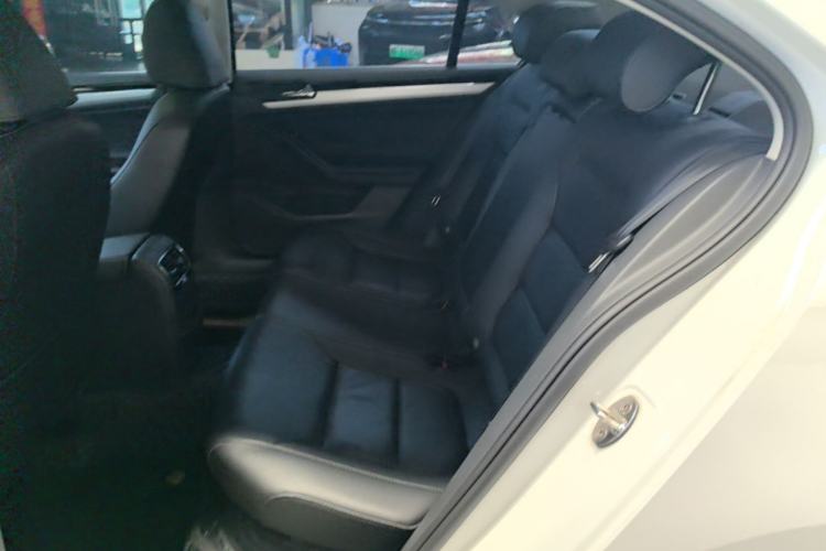 Used Volkswagen Sagitar 2018 1.6L Automatic Comfort Model Left Rear Seat