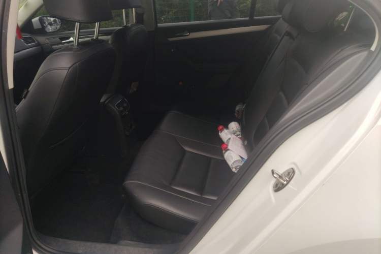 Used Volkswagen Sagitar 2018 1.6L Manual Comfort Model Left Rear Seat