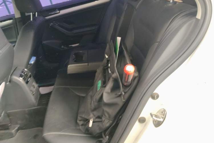 Used Volkswagen Sagitar 2018 280TSI DSG Ignite Edition Left Rear Seat