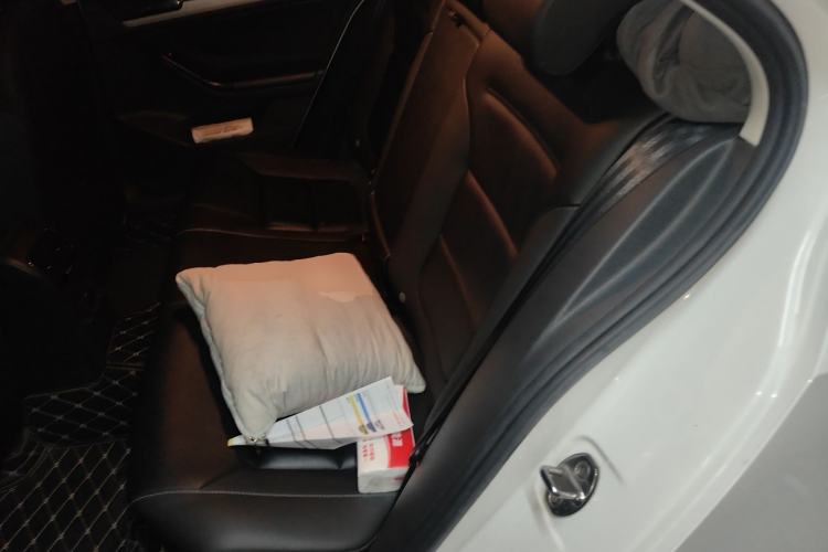 Used Volkswagen Sagitar 2018 1.6L Automatic Comfort Model Left Rear Seat