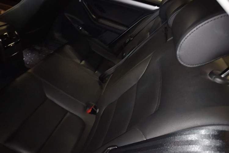 Used Volkswagen Sagitar 2018 280TSI DSG Ignite Edition Left Rear Seat