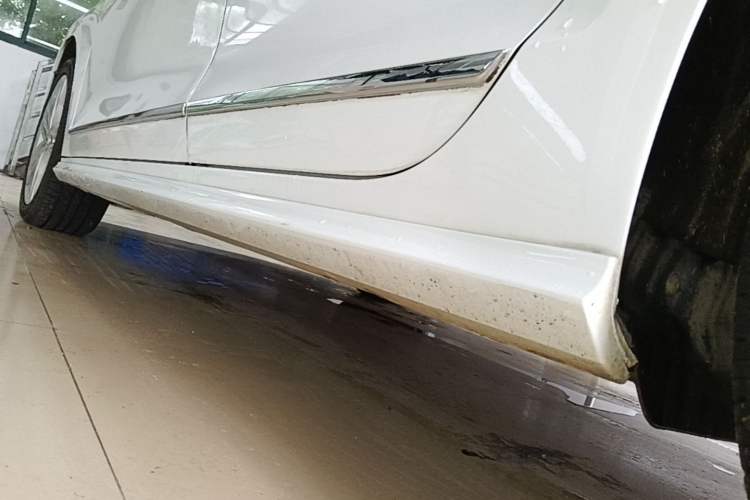 Used Volkswagen Sagitar 2018 280TSI DSG Ignite Edition Left Side Sill
