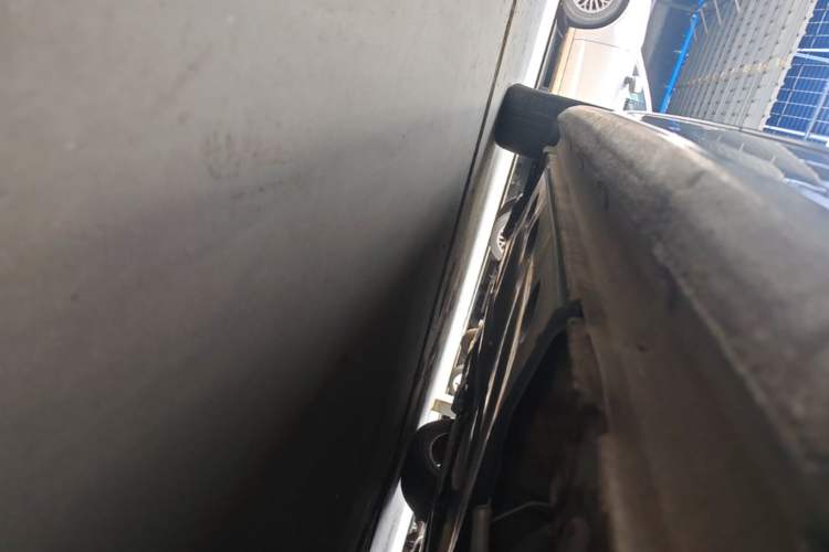 Used Volkswagen Sagitar 2018 1.6L Automatic Comfort Model Left Side Sill