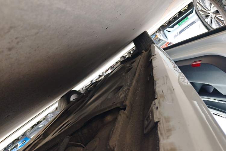 Used Volkswagen Sagitar 2018 280TSI DSG Ignite Edition Left Side Sill