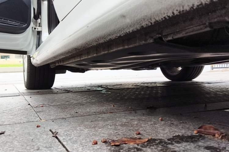 Used Volkswagen Sagitar 2018 280TSI DSG Comfort Model Left Side Sill