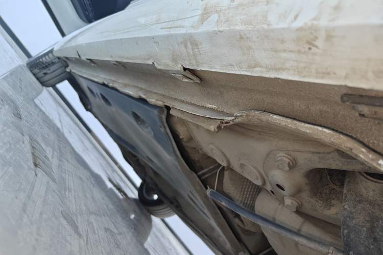 Used Volkswagen Sagitar 2018 280TSI DSG Ignite Edition Left Side Sill