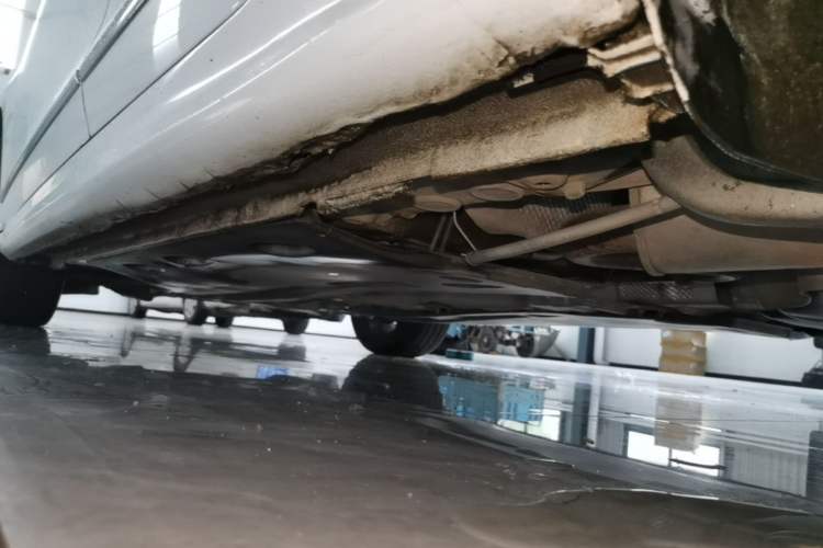 Used Volkswagen Sagitar 2018 1.6L Automatic Comfort Model Left Side Sill