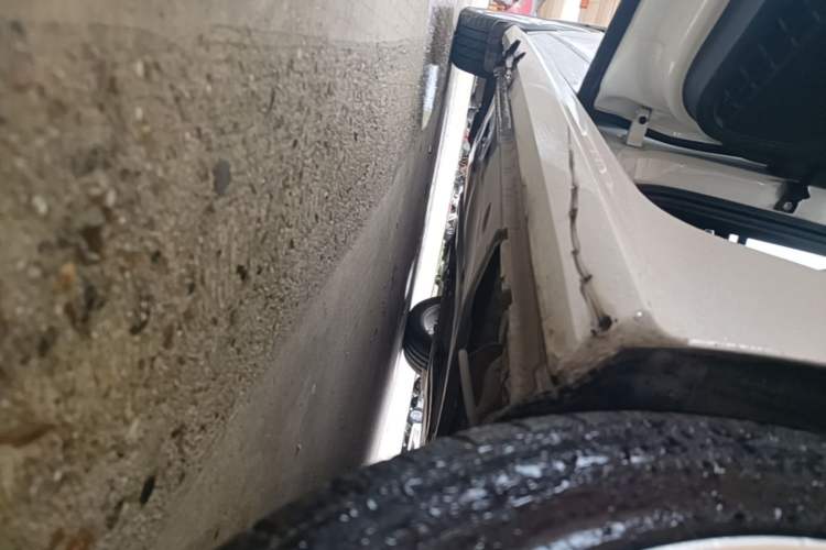 Used Volkswagen Sagitar 2018 280TSI DSG Ignite Edition Left Side Sill