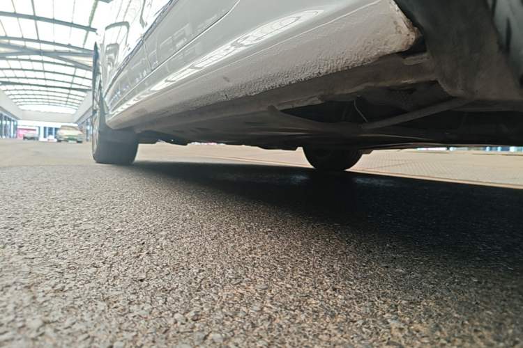 Used Volkswagen Sagitar 2018 280TSI DSG Comfort Model Left Side Sill