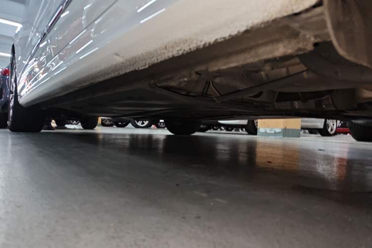 Used Volkswagen Sagitar 2018 280TSI DSG Comfort Model Left Side Sill