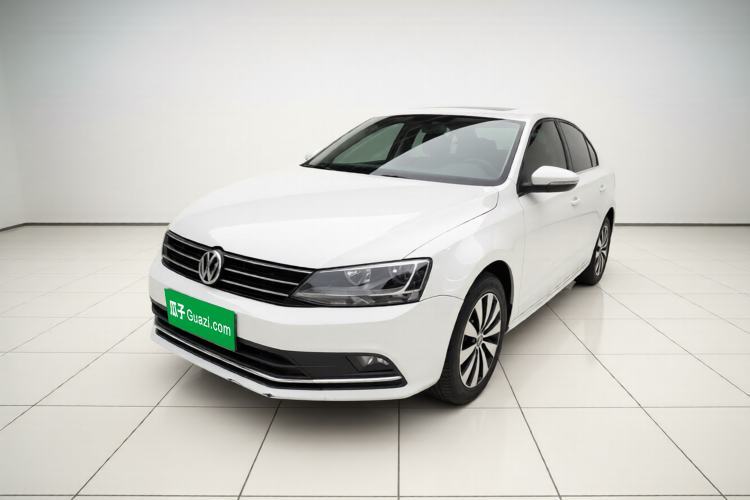 Used Volkswagen Sagitar 2018 1.6L Automatic Comfort Model Guazi used car, China used car export, Used car for sale, Used  cars, Cheapest cars for sale