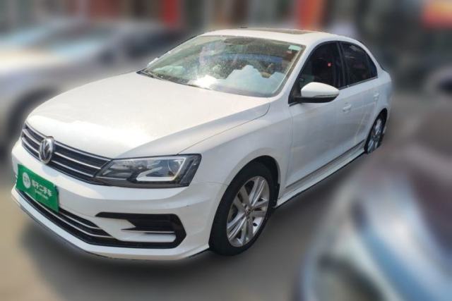 Ojetý Volkswagen Sagitar 2018 280TSI DSG Ignite Edition