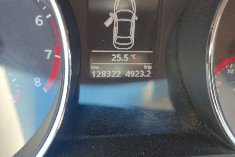 Used Volkswagen Sagitar 2018 280TSI DSG Ignite Edition Odometer Close Up