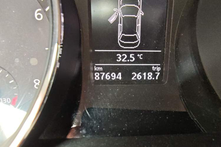 Used Volkswagen Sagitar 2018 280TSI DSG Ignite Edition Odometer Close Up