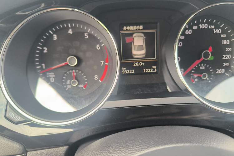 Used Volkswagen Sagitar 2018 280TSI DSG Luxury Model Odometer Close Up