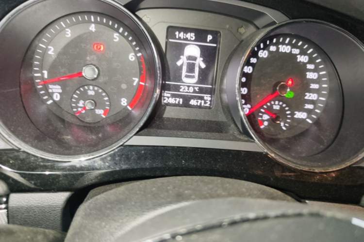 Used Volkswagen Sagitar 2018 280TSI DSG Ignite Edition Odometer Close Up