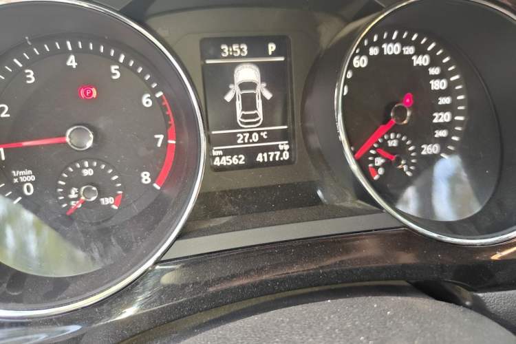Used Volkswagen Sagitar 2018 280TSI DSG Ignite Edition Odometer Close Up