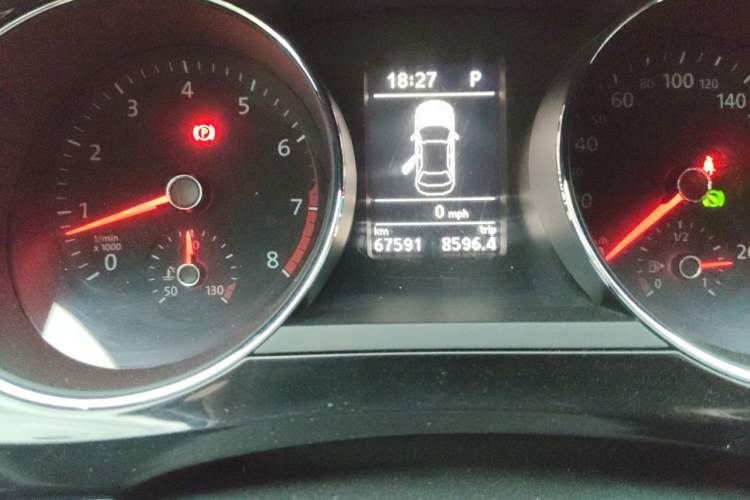 Used Volkswagen Sagitar 2018 280TSI DSG Ignite Edition Odometer Close Up