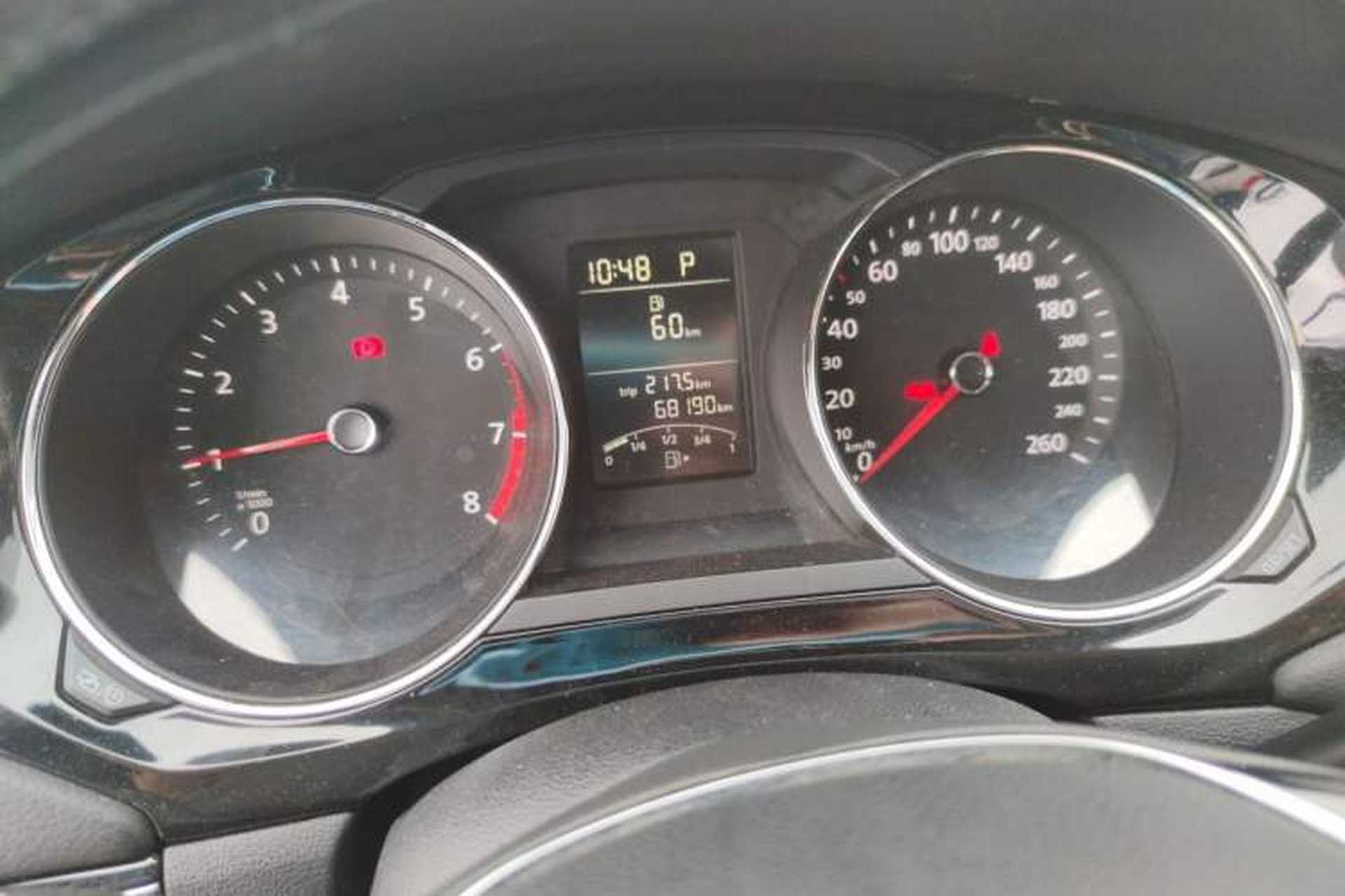 Used Volkswagen Sagitar 2018 1.6L Automatic Comfort Model Odometer Close Up
